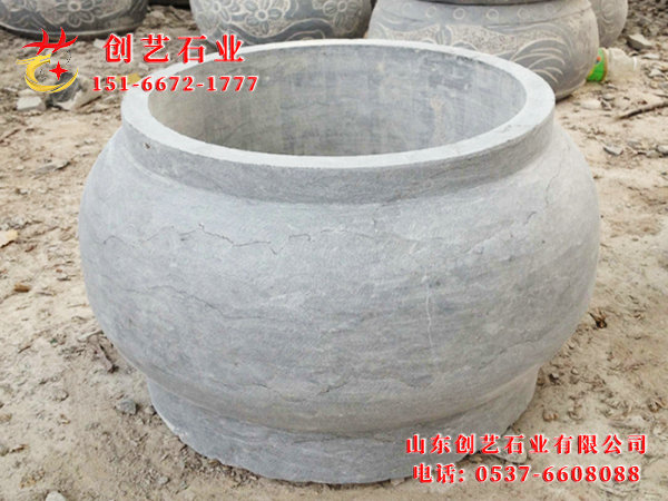 柱礎柱頂石10.jpg